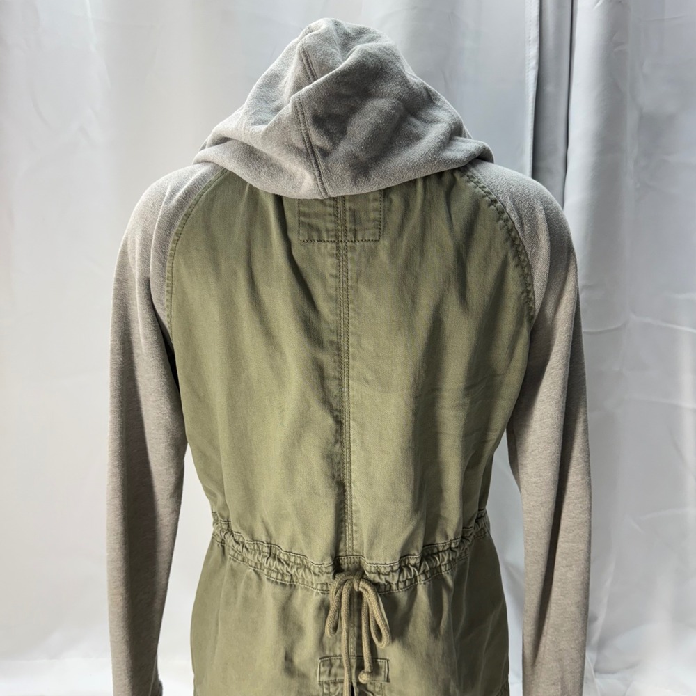 Hollister Women's‎ Army Green Anorak Jacket Gray Sweatshirt Sleeves And Hood - Picture 6 of 10